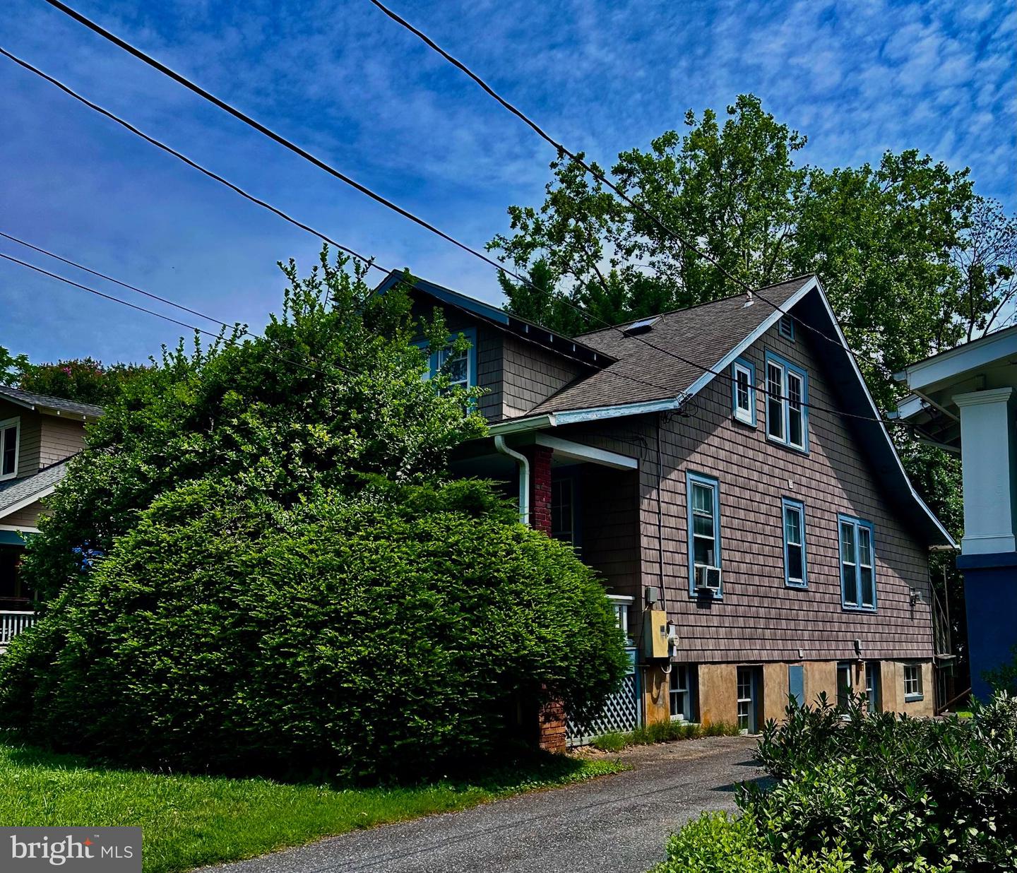7409 Flower Ave Property Photo 2