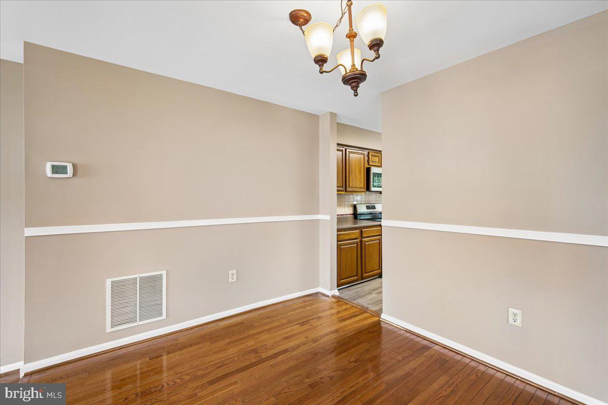 12407 Herrington Manor Dr Property Photo 7