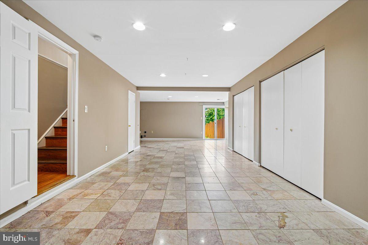 12407 Herrington Manor Dr Property Photo 23