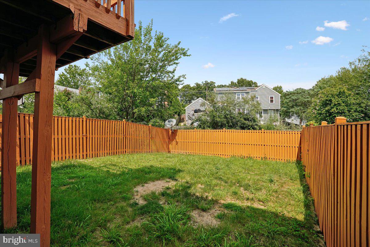 12407 Herrington Manor Dr Property Photo 26