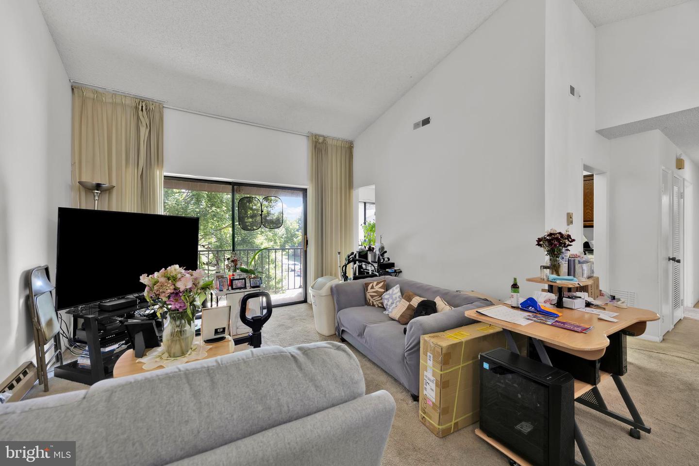 15300 Pine Orchard Dr #85-3d Property Photo 3