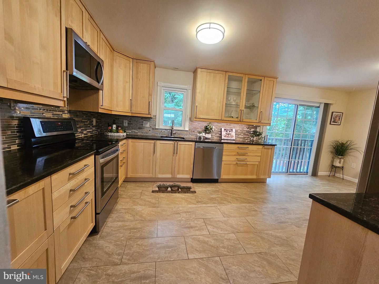3 Castle Cliff Ct Property Photo 11