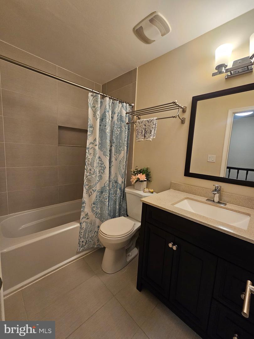 3 Castle Cliff Ct Property Photo 19