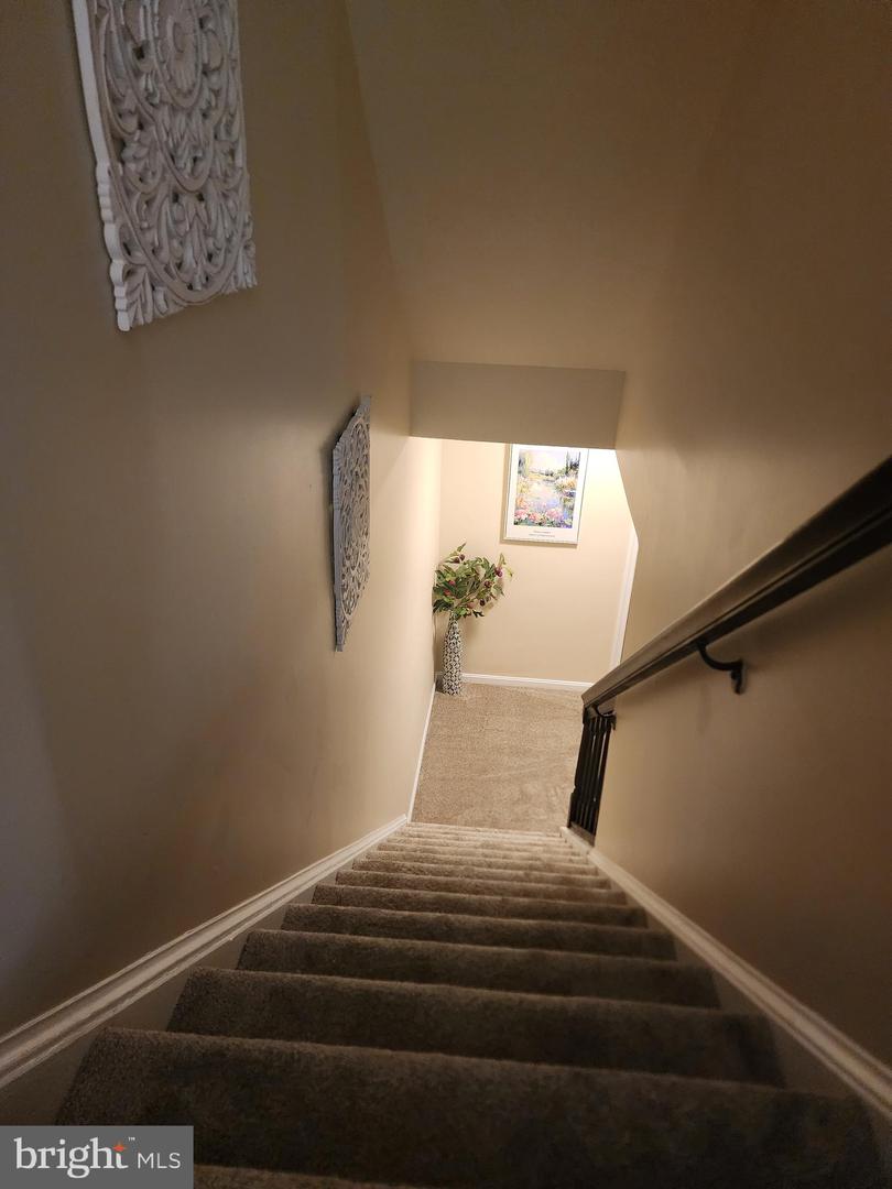 3 Castle Cliff Ct Property Photo 22