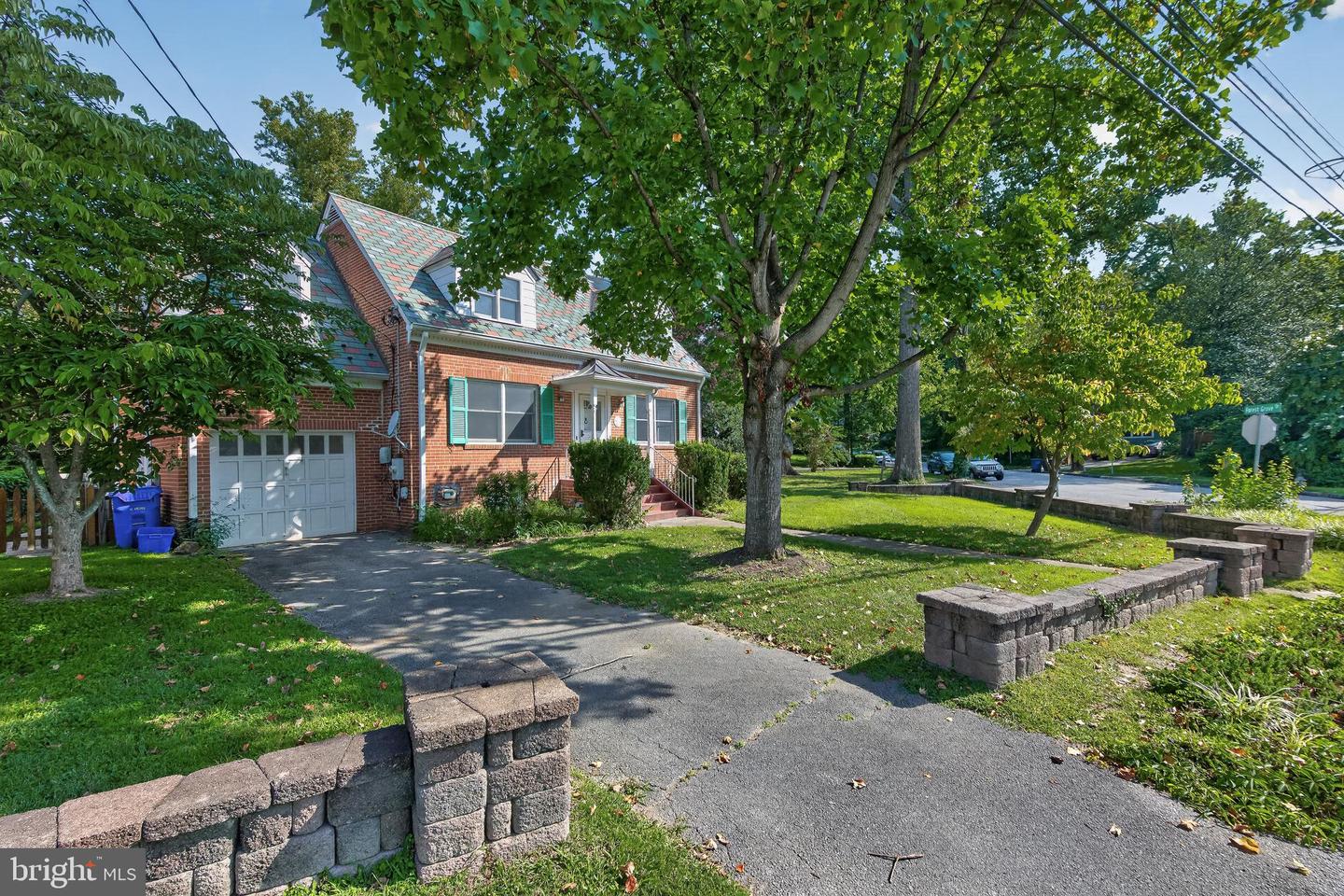 9802 Forest Grove Dr Property Photo 4