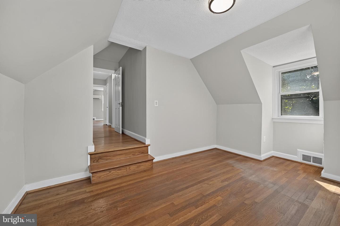 9802 Forest Grove Dr Property Photo 43