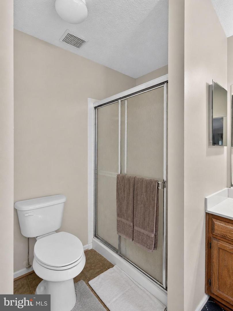 19319 Plummer Dr Property Photo 23