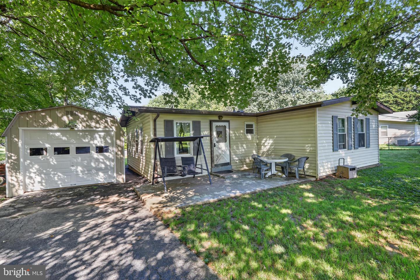 7332 Damascus Rd Property Photo 1