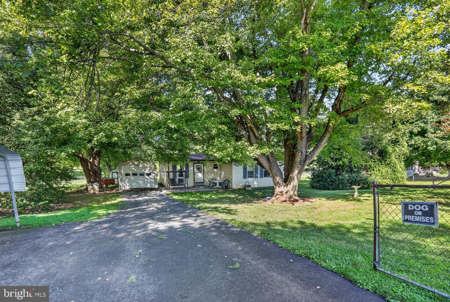 7332 Damascus Rd Property Photo 2