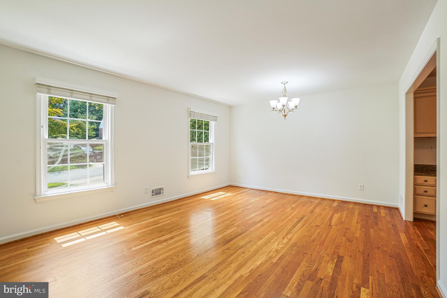 12027 Devilwood Dr Property Photo 4