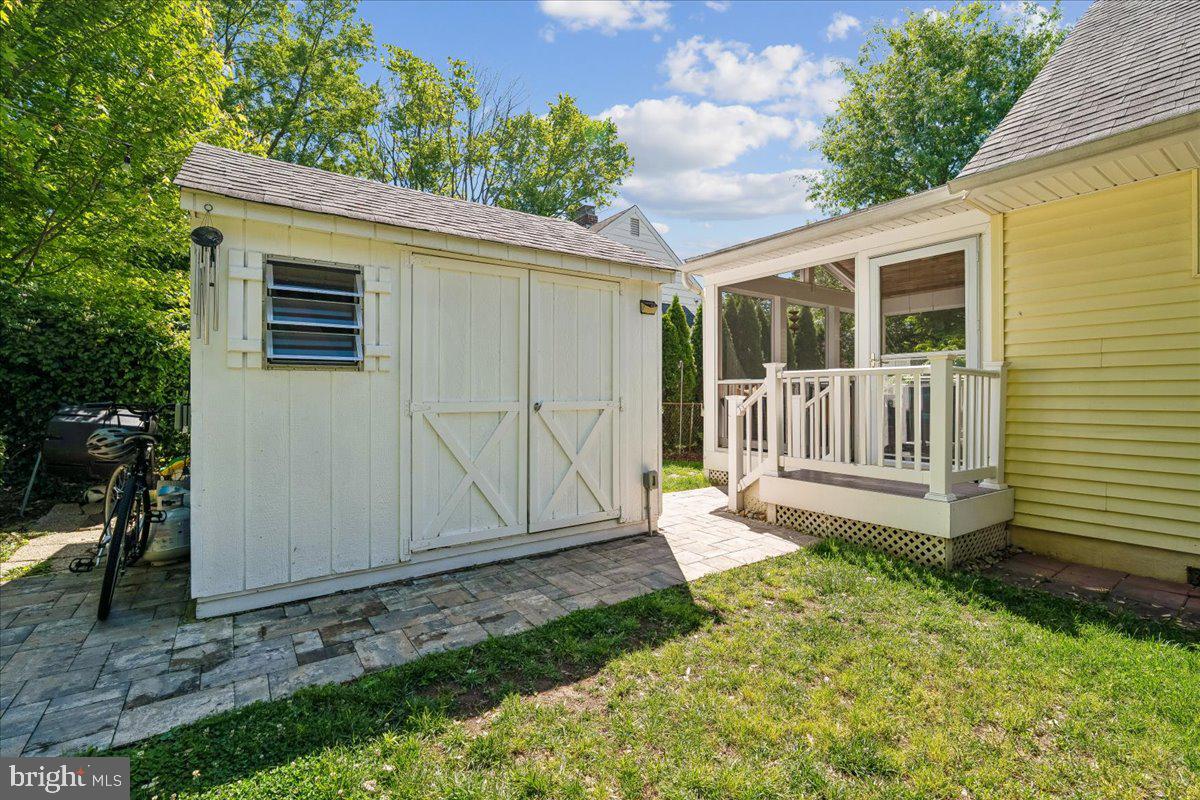 905 Robin Rd Property Photo 42