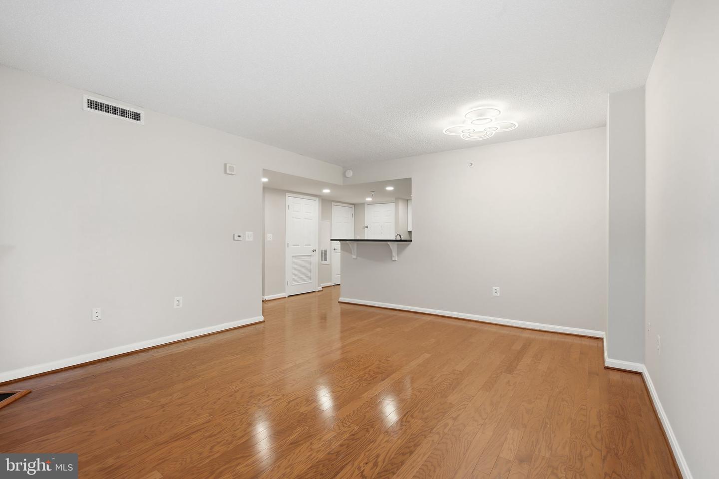 11710 Old Georgetown #227 Property Photo 13