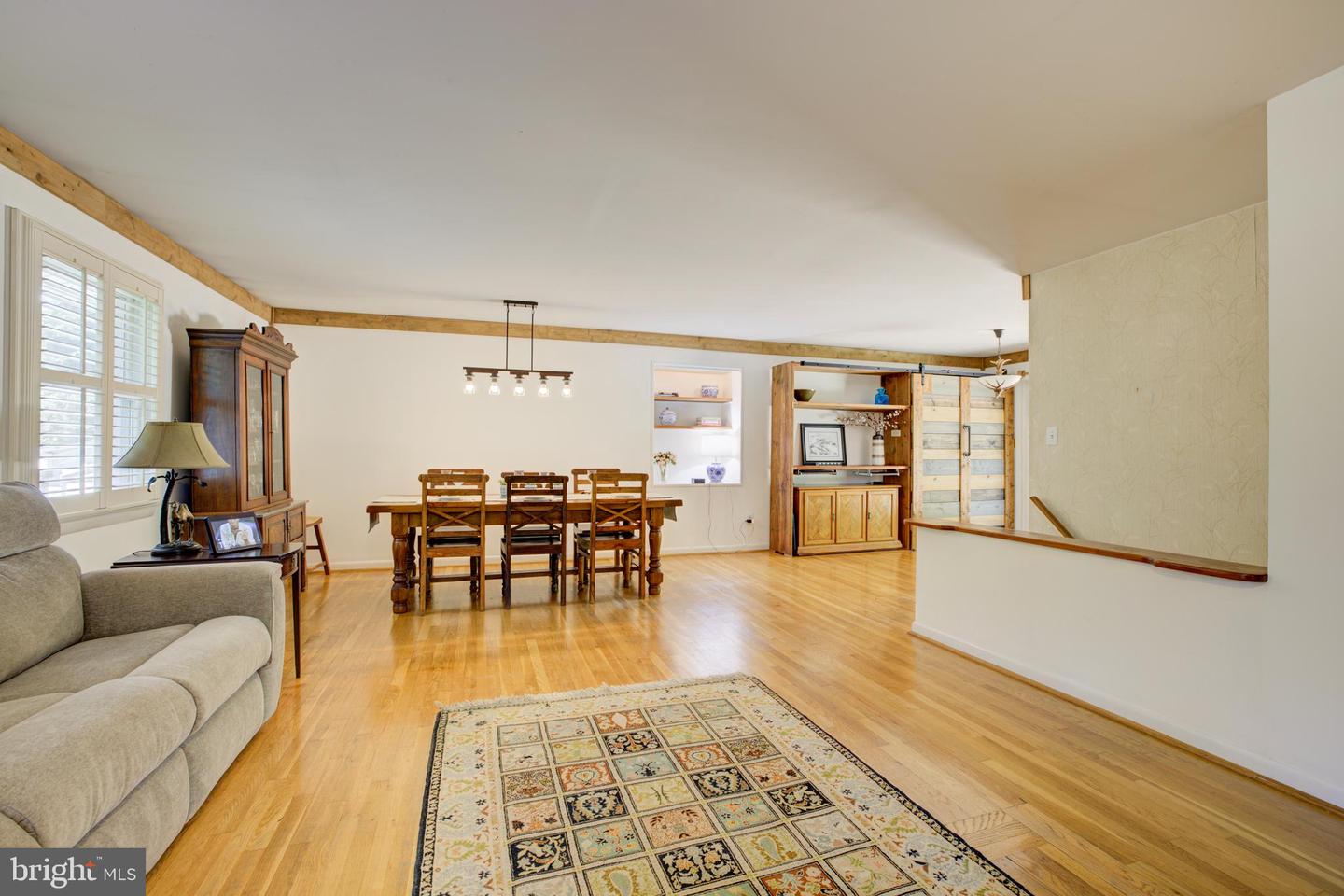 11408 Orleans Way Property Photo 11