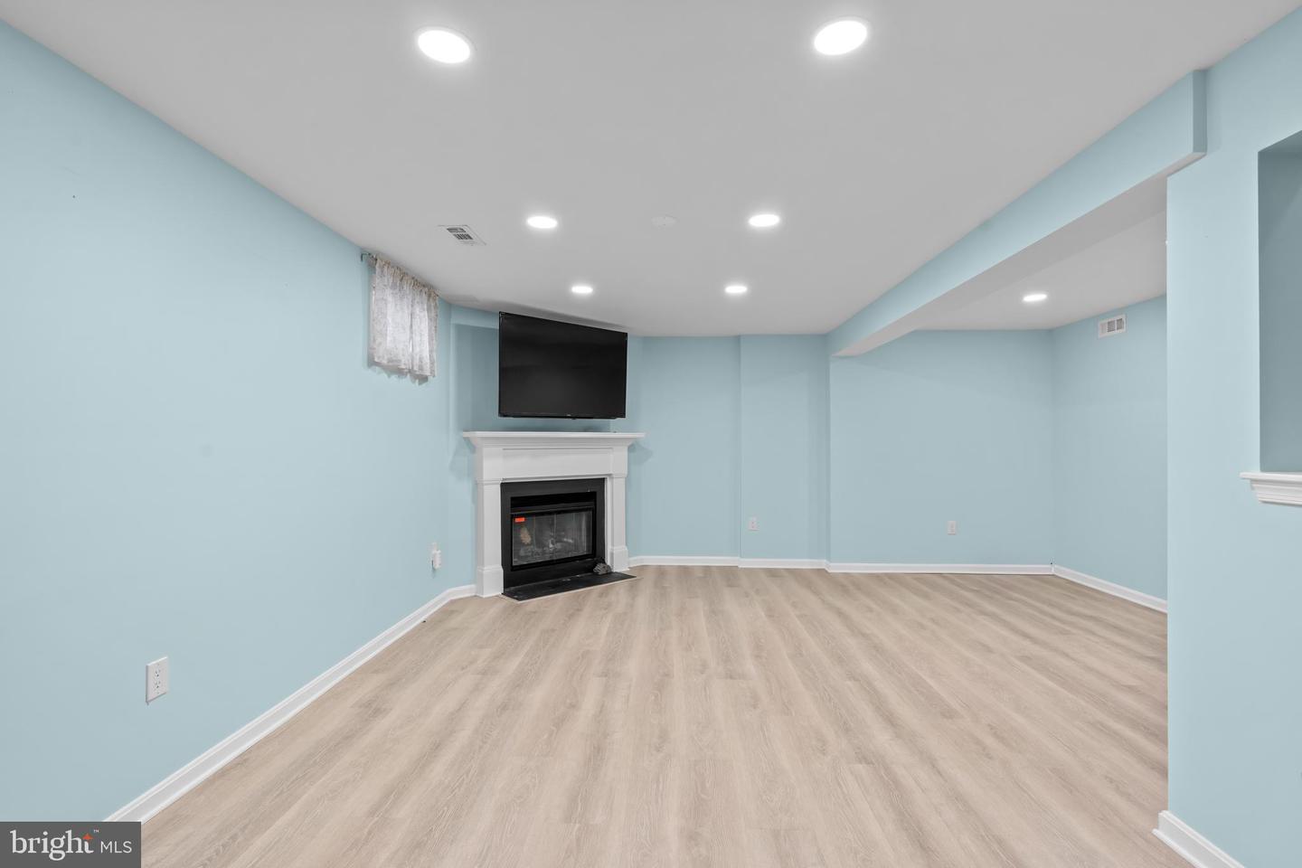 410 Curry Ford Ln Property Photo 32