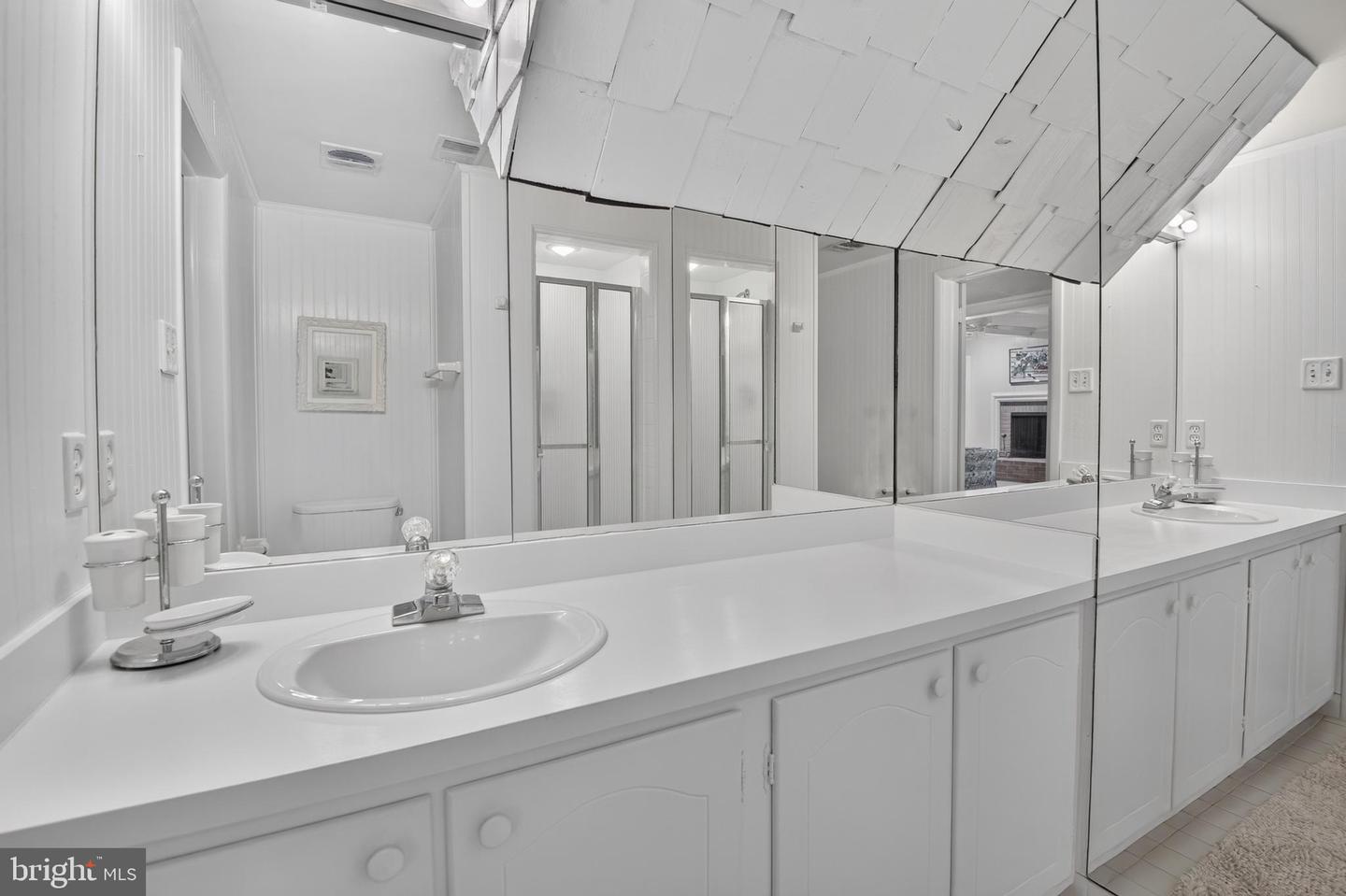 8501 Warde Ter Property Photo 39