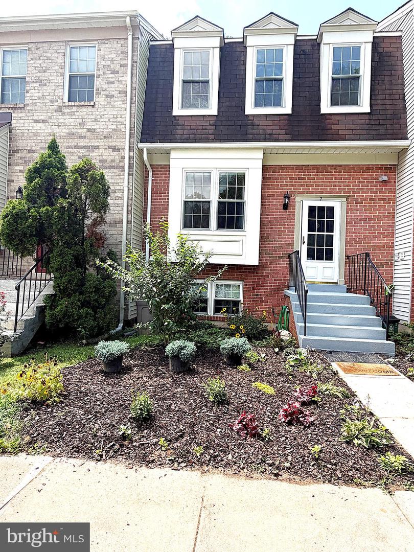 7 Narrowleaf Ct Property Photo 1