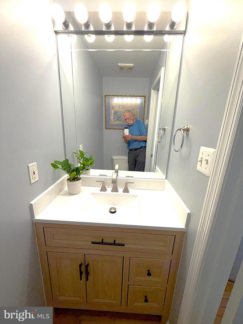 7 Narrowleaf Ct Property Photo 7