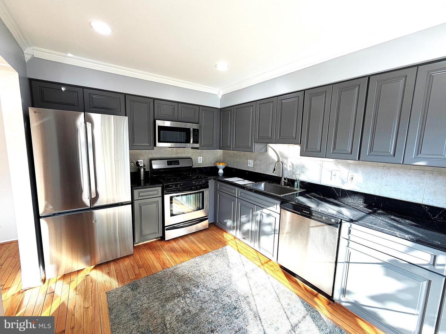 7 Narrowleaf Ct Property Photo 9