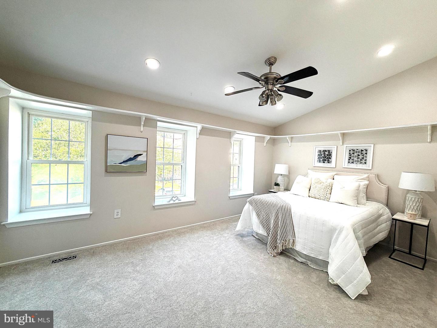 7 Narrowleaf Ct Property Photo 18