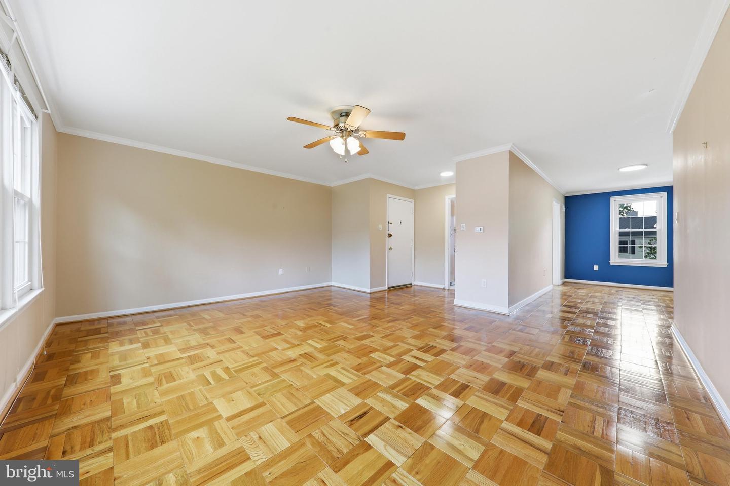 649 Azalea Dr #3 Property Photo 8