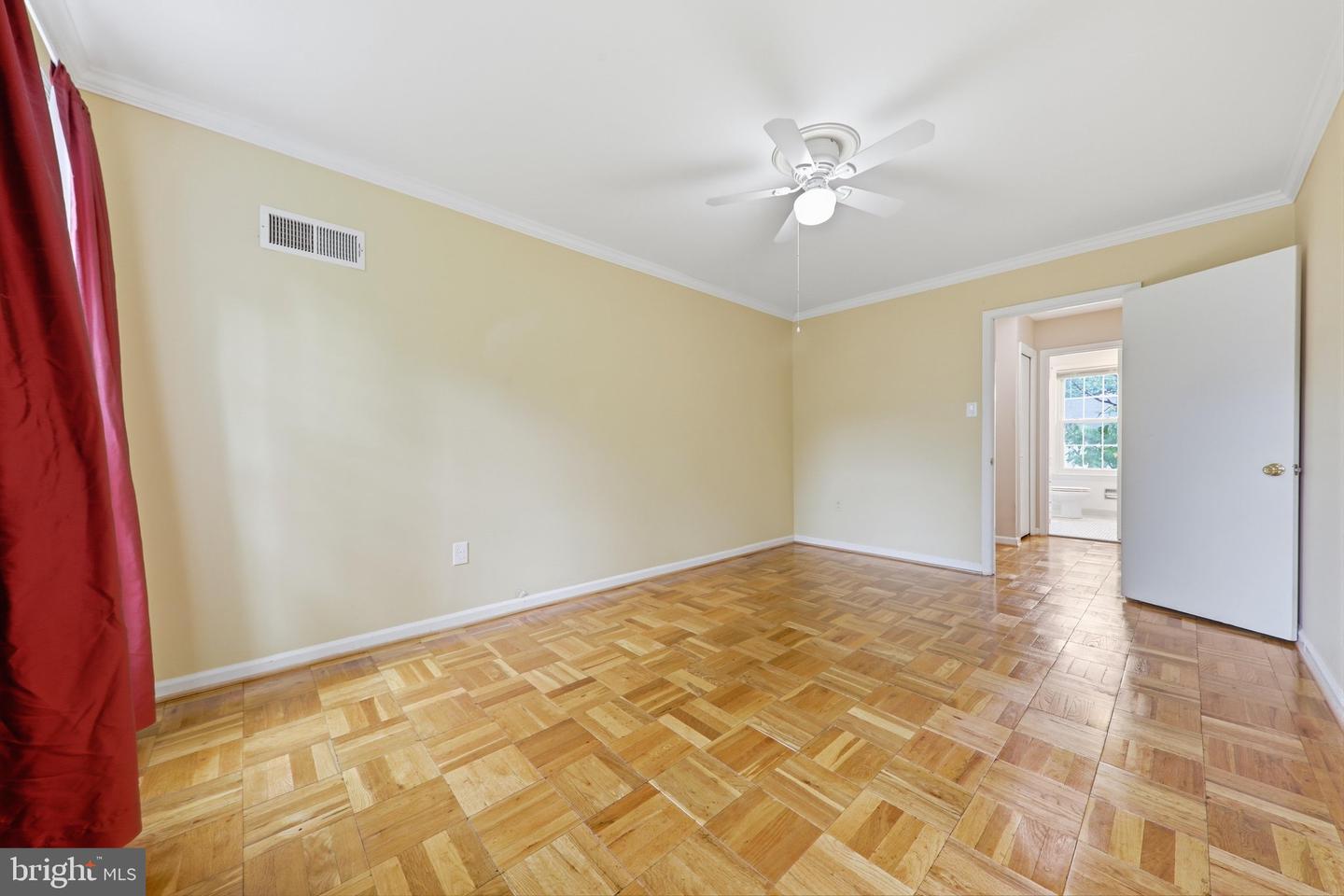 649 Azalea Dr #3 Property Photo 20