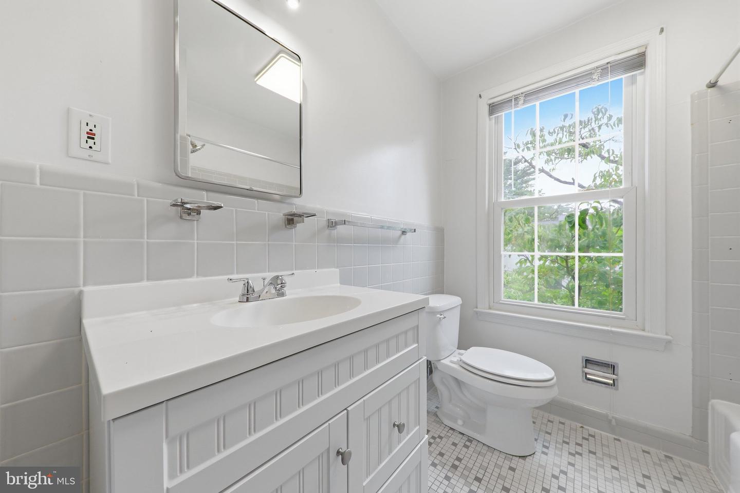 649 Azalea Dr #3 Property Photo 21