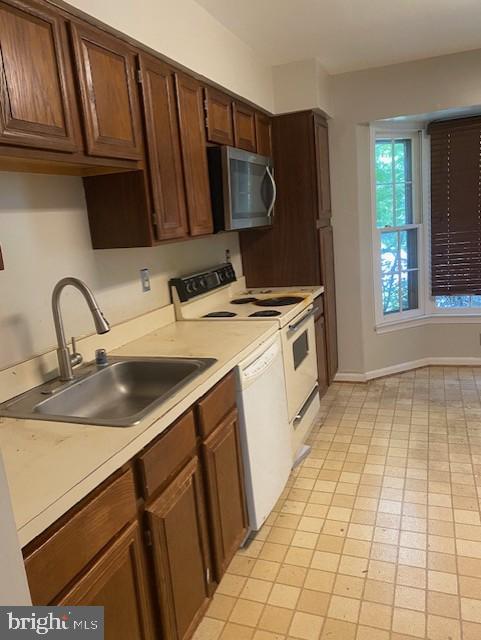 23 Brahms Ct Property Photo 3