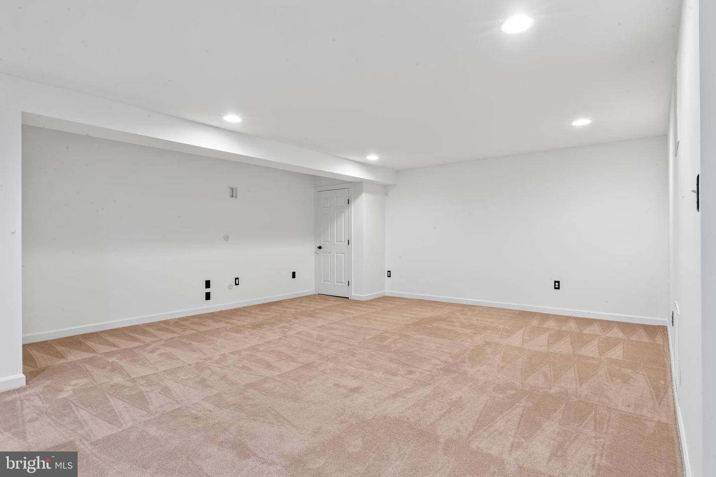 617 Bright Meadow Dr Property Photo 68