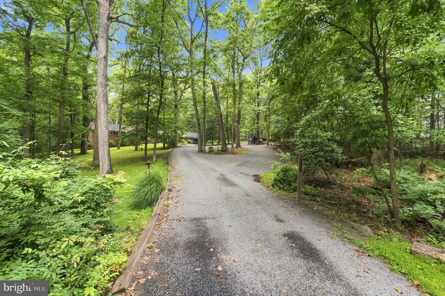 10622 Mantz Rd Property Photo 6