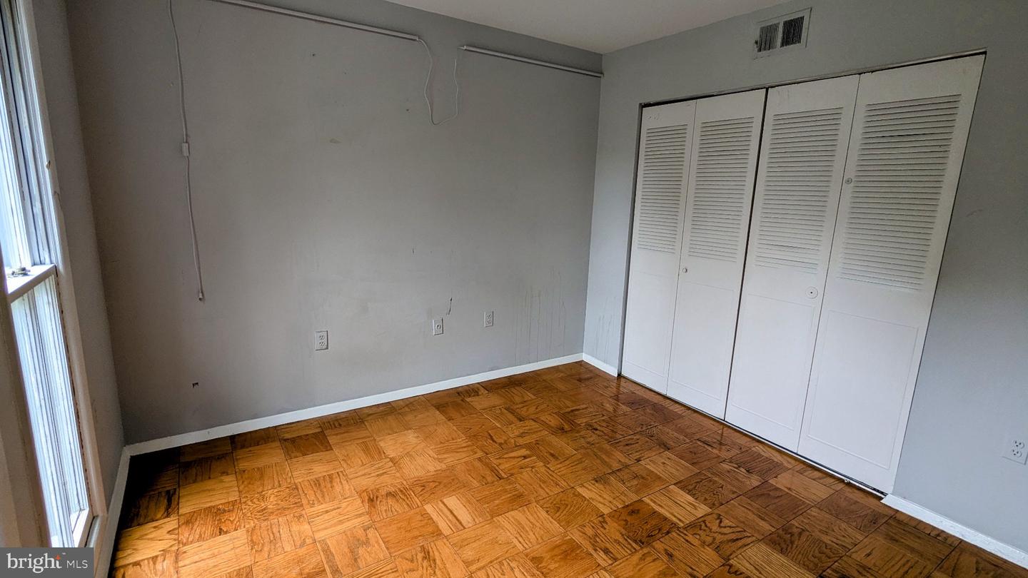 11124 Oak Leaf Dr #89 Property Photo 13