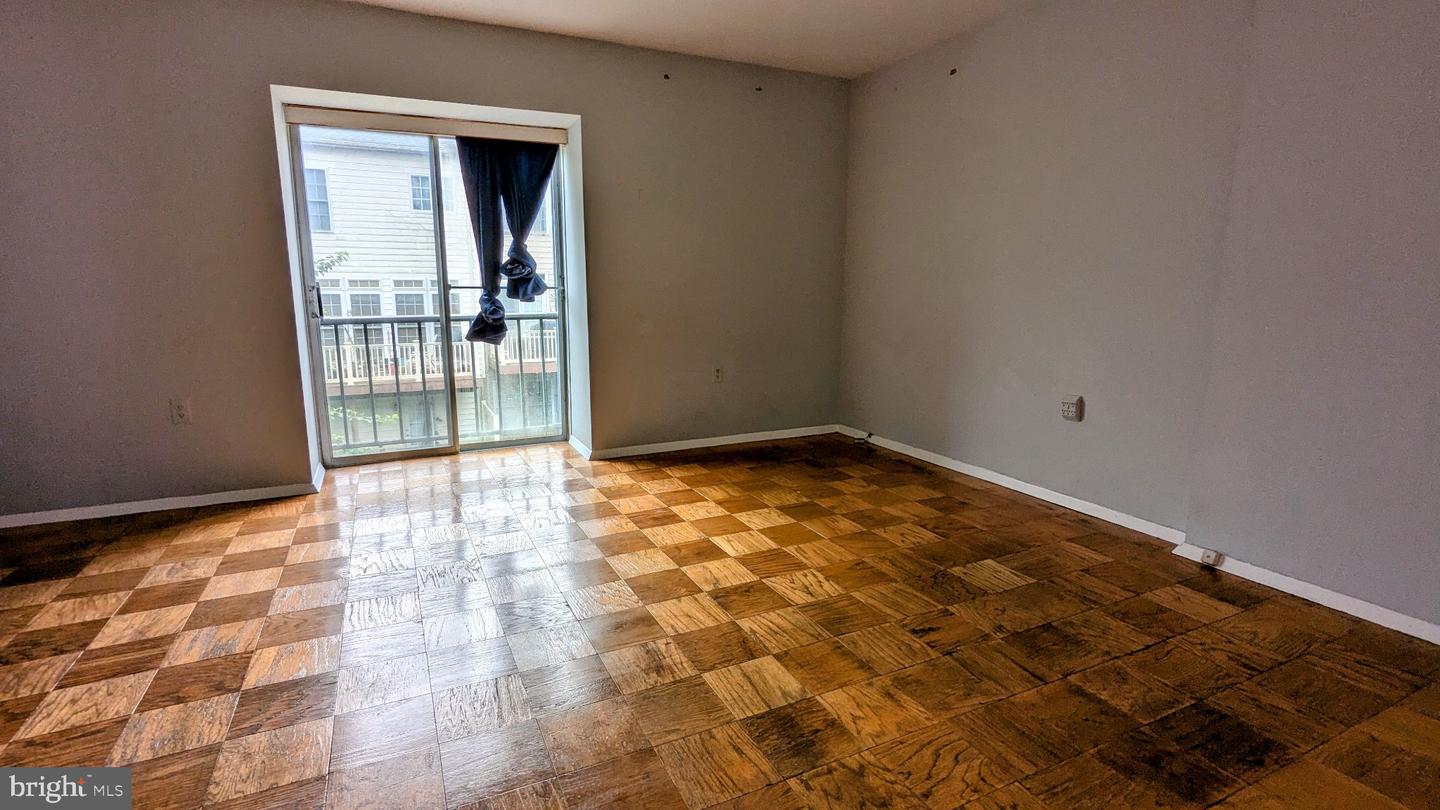 11124 Oak Leaf Dr #89 Property Photo 25