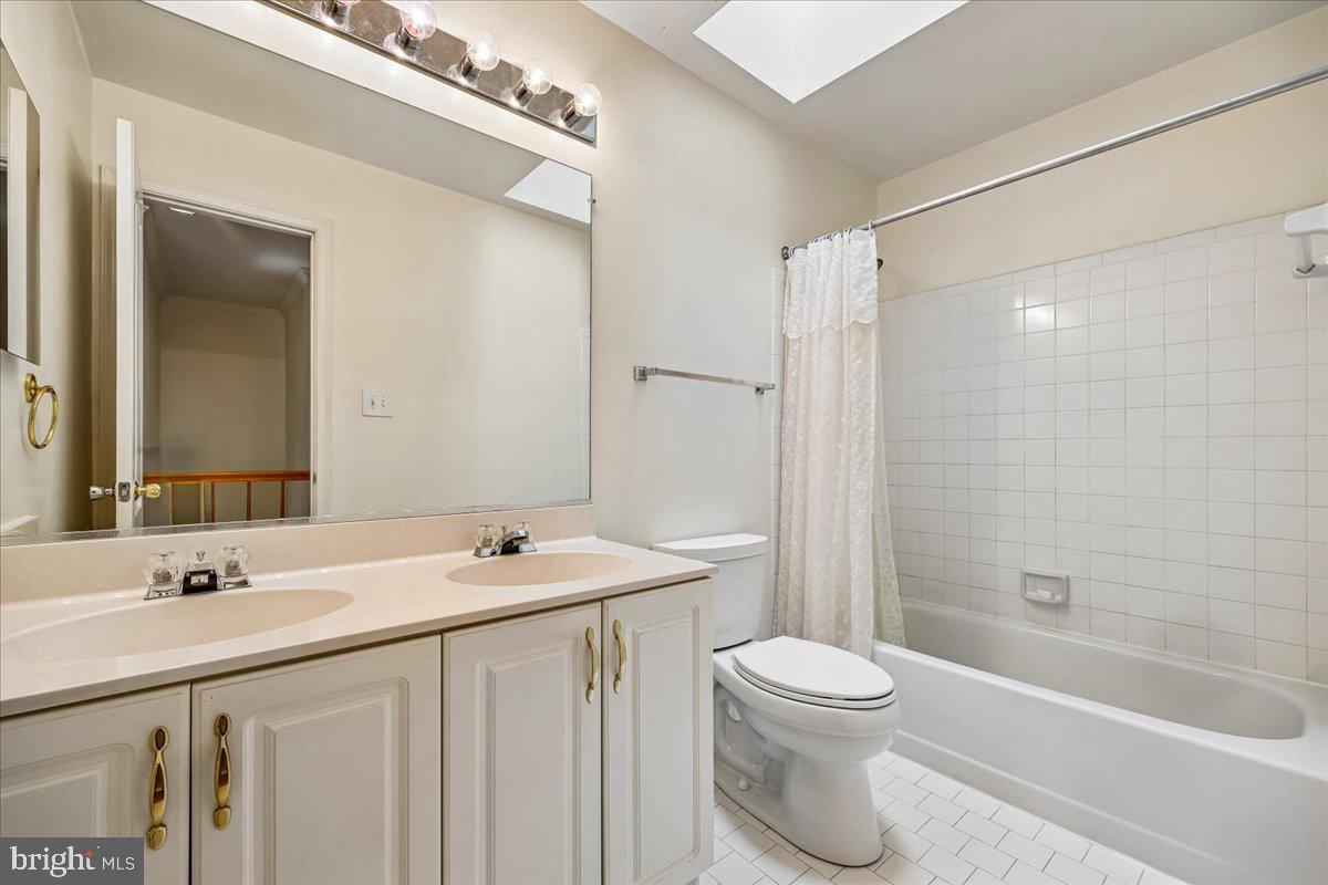 7341 Cliff Pine Dr Property Photo 32
