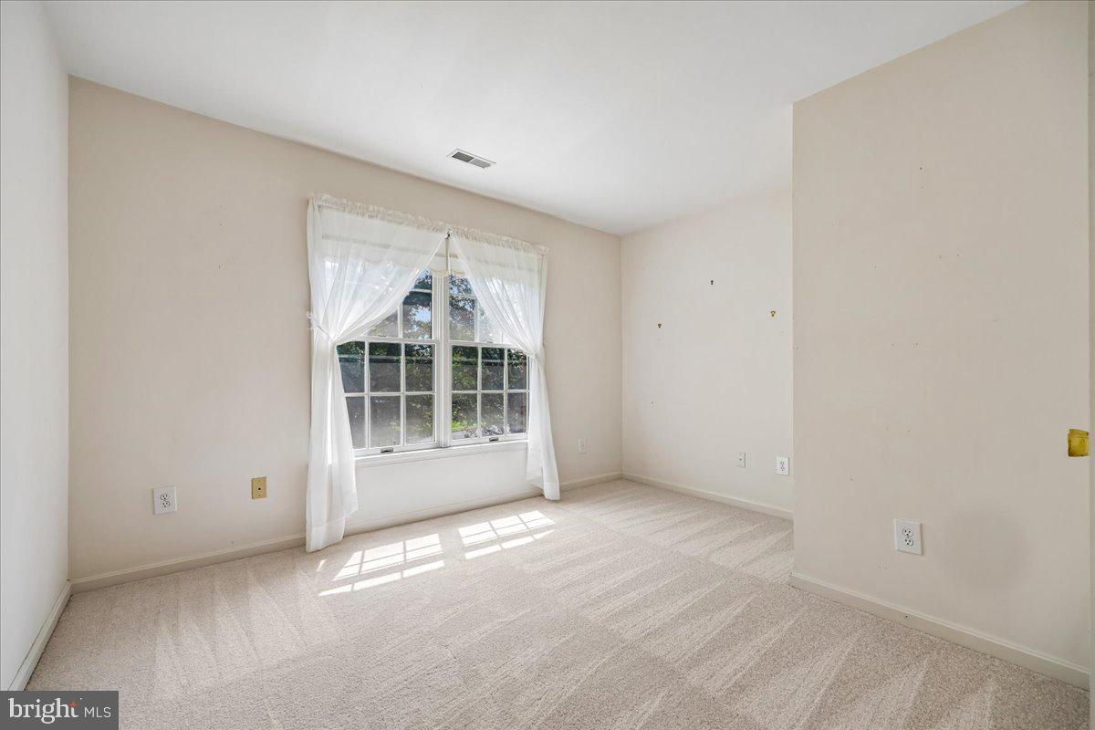 7341 Cliff Pine Dr Property Photo 33