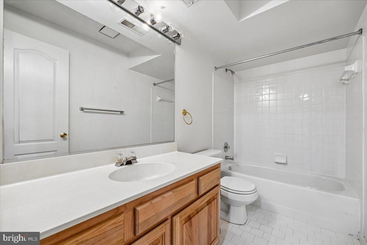 7341 Cliff Pine Dr Property Photo 38