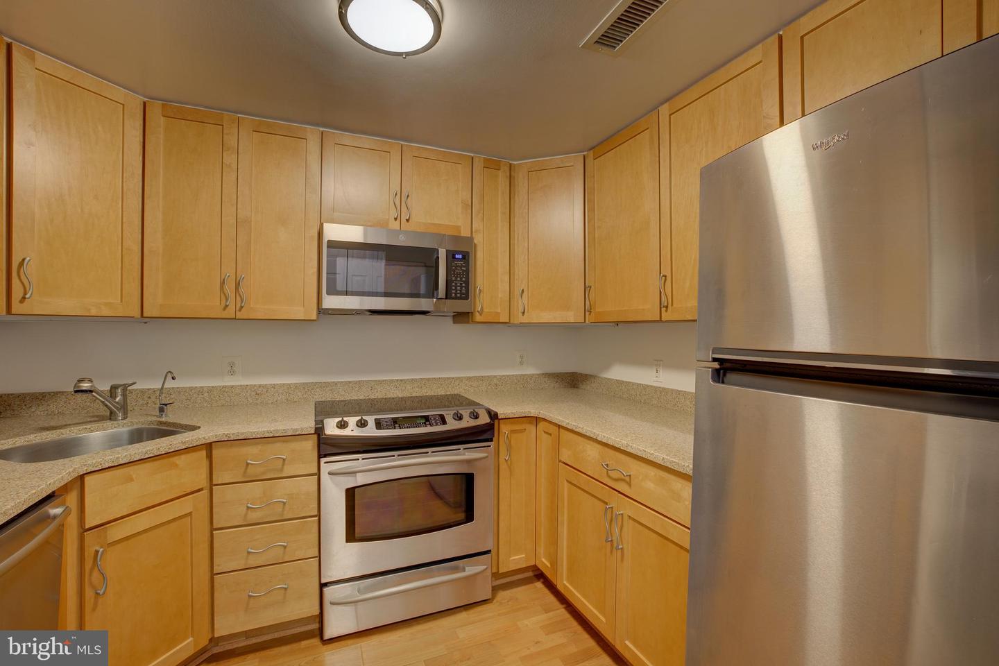 4601 N Park Ave #1602-b Property Photo 4