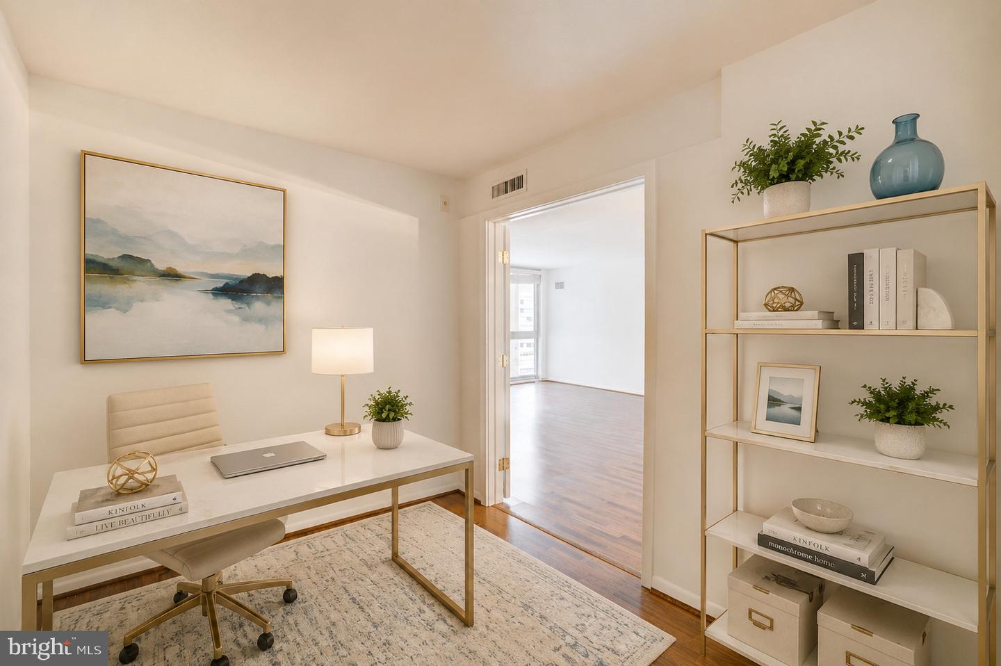 4601 N Park Ave #1602-b Property Photo 8