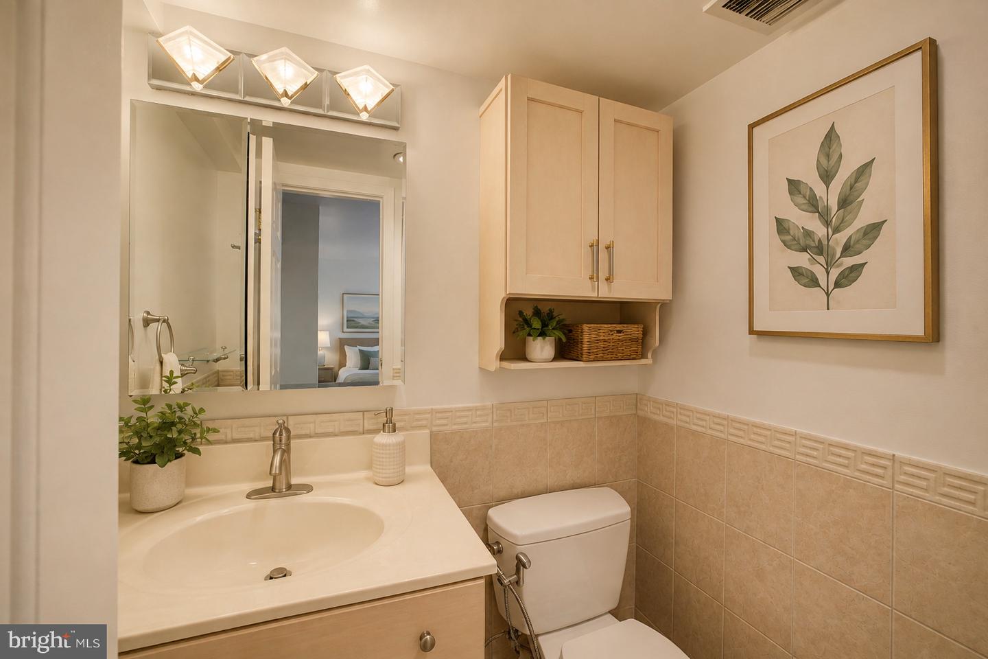4601 N Park Ave #1602-b Property Photo 9