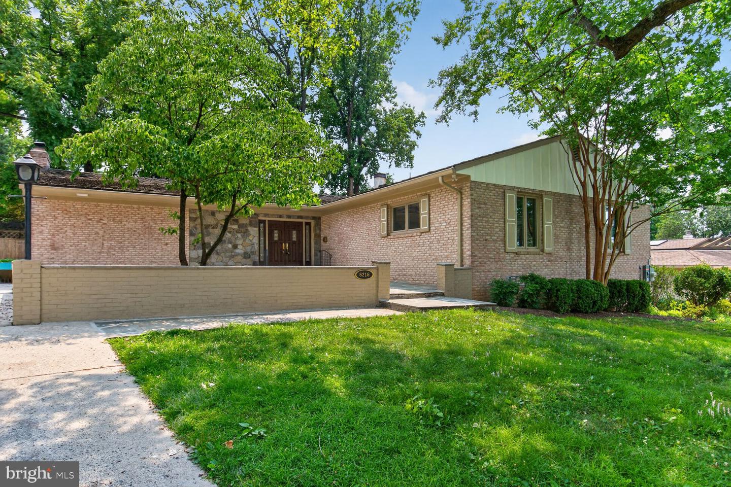 6216 Goodview St Property Photo 1