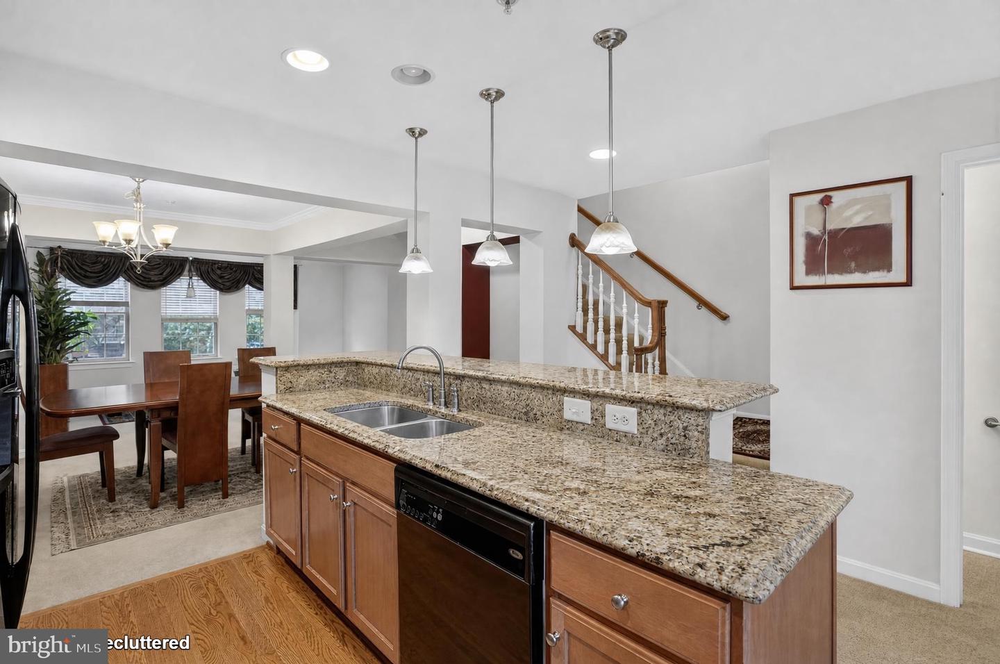 18705 Falling River Dr Property Photo 16