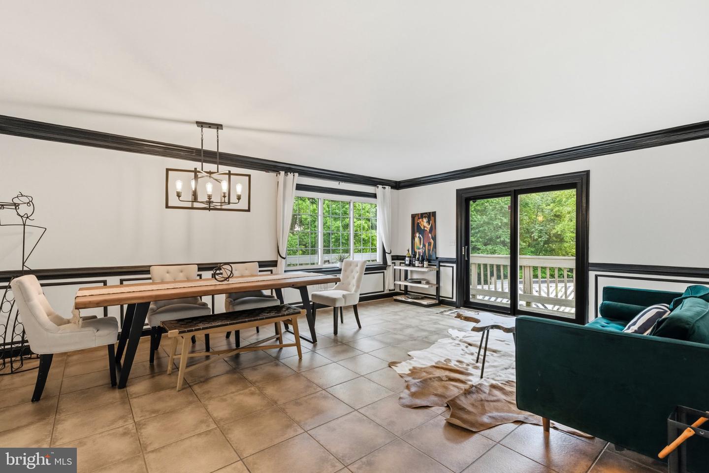 26135 Viewland Dr Property Photo 15