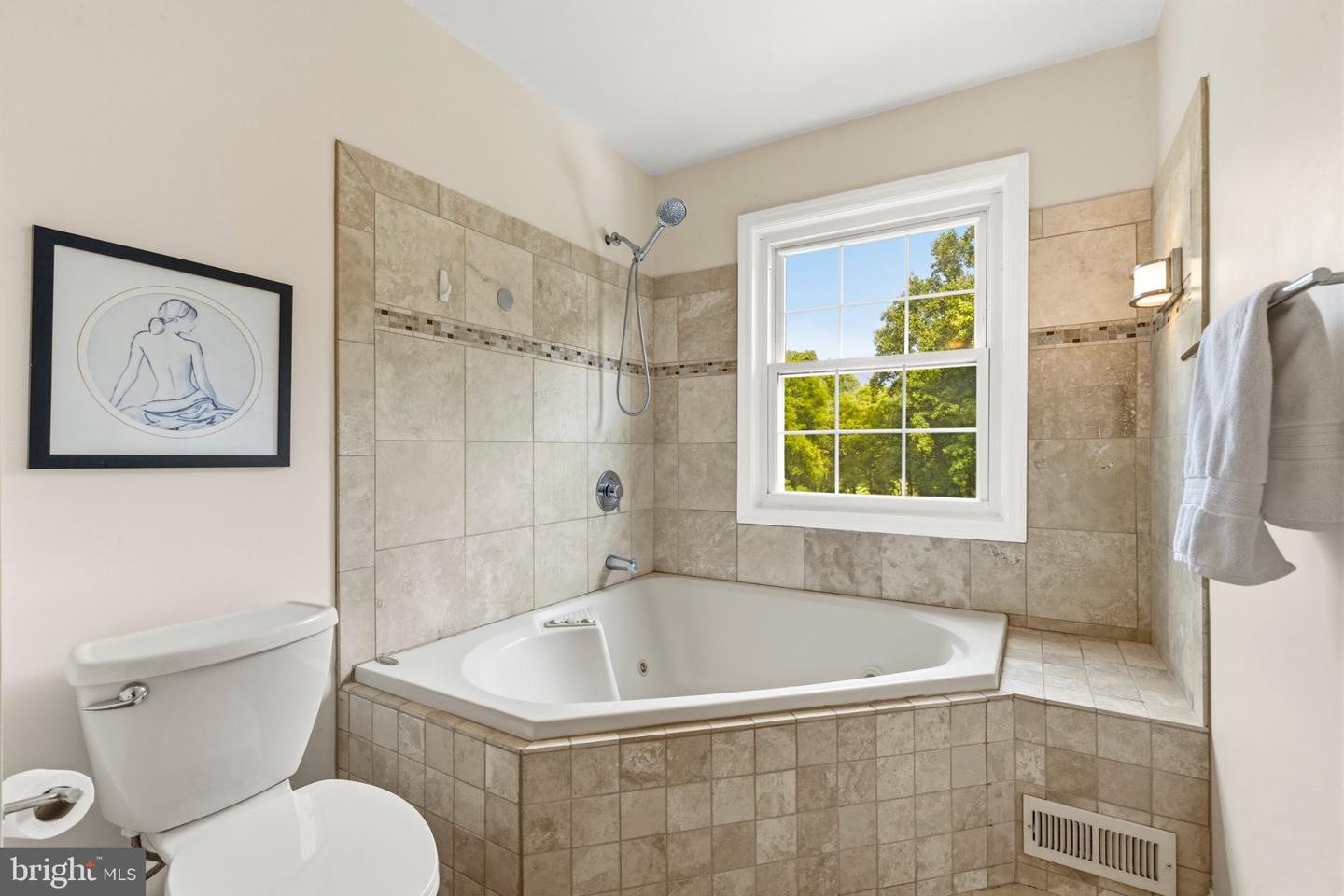26135 Viewland Dr Property Photo 37