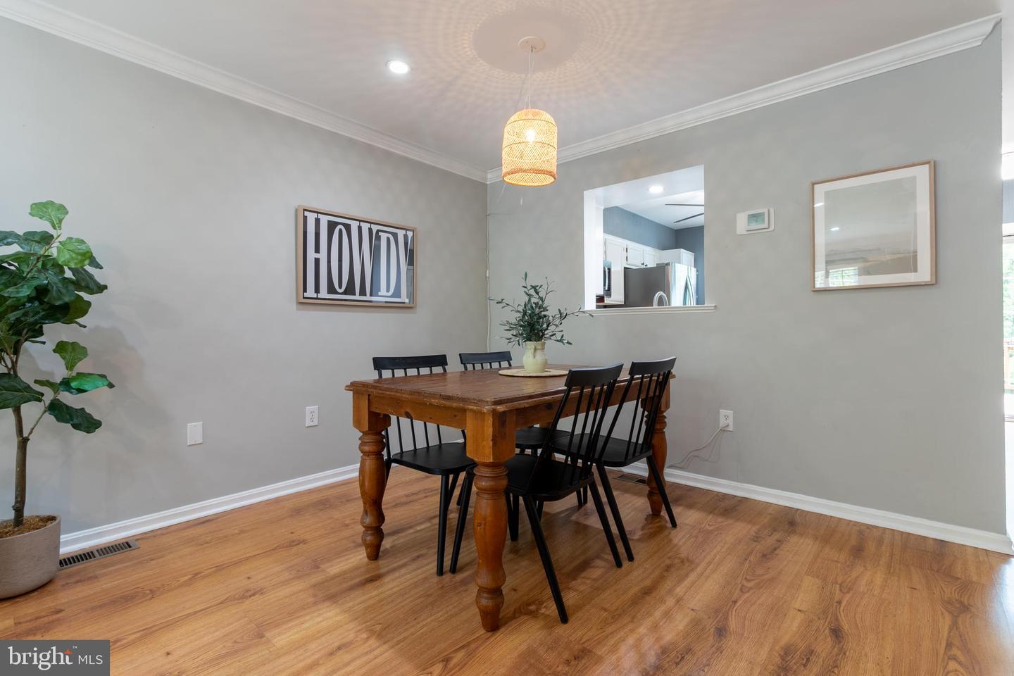 18239 Fox Chase Cir Property Photo 7