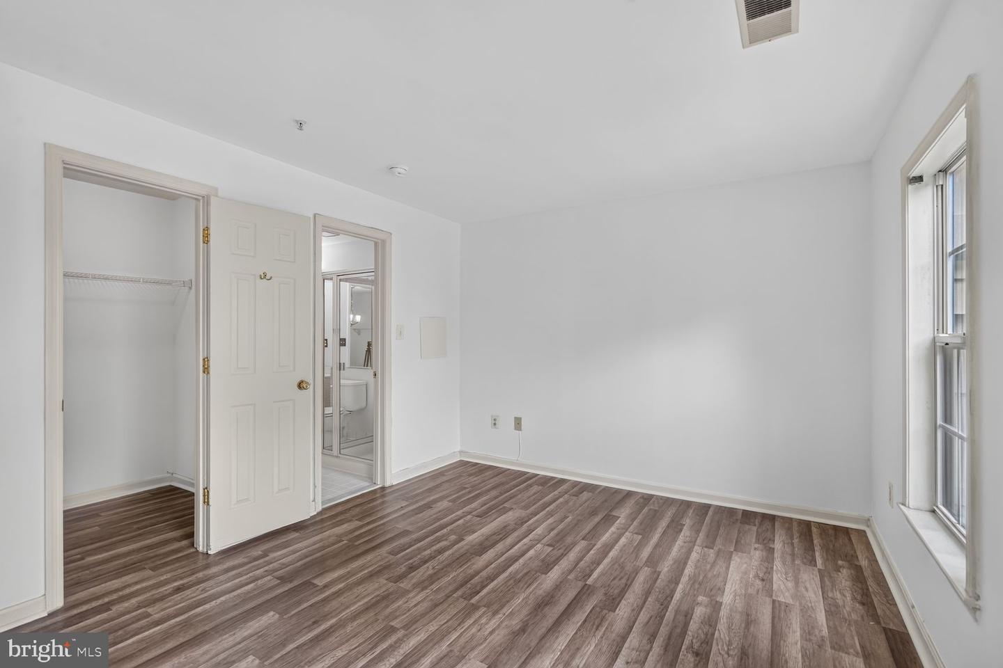 15308 Diamond Cove Ter #3-g Property Photo 10