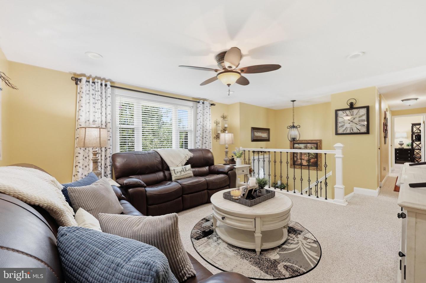 19016 Hempstone Ct Property Photo 10
