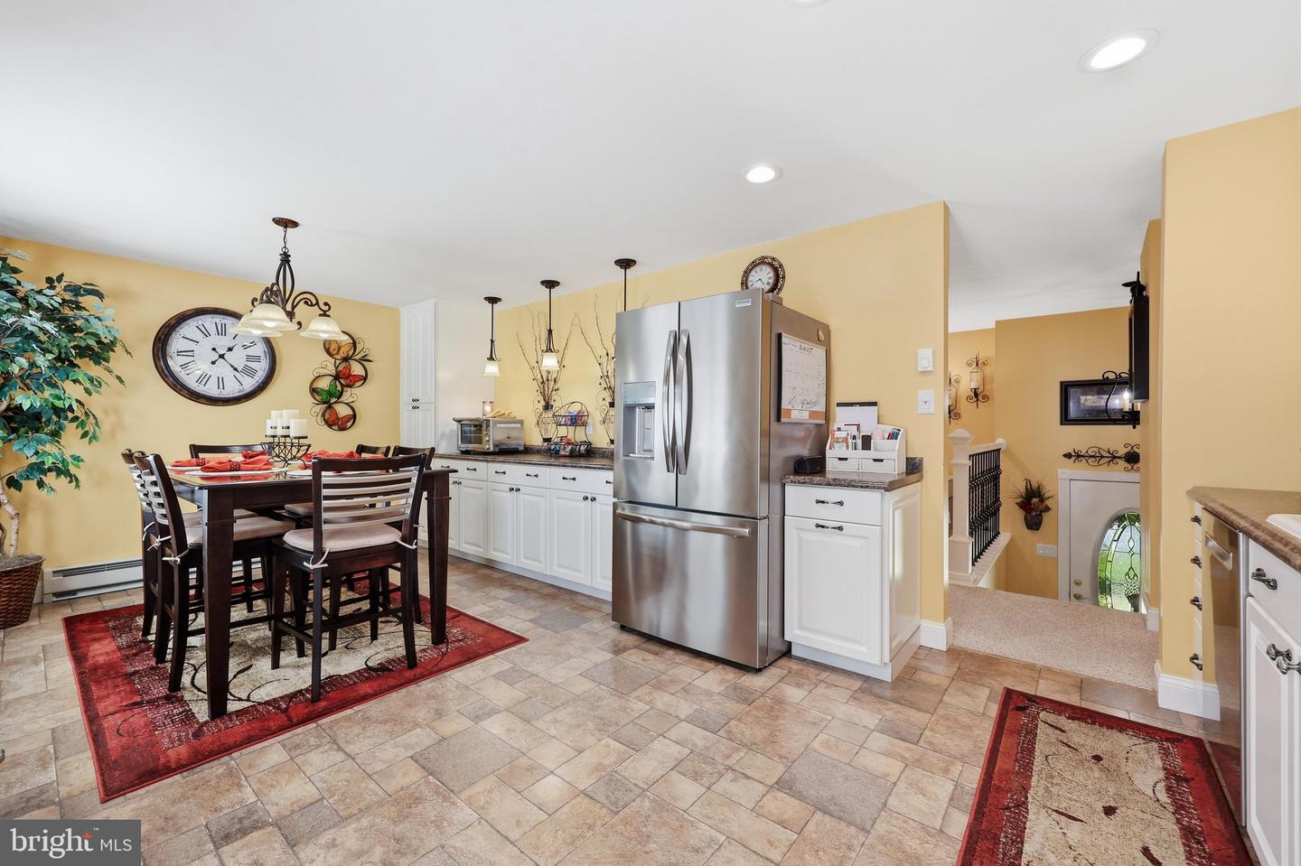 19016 Hempstone Ct Property Photo 17