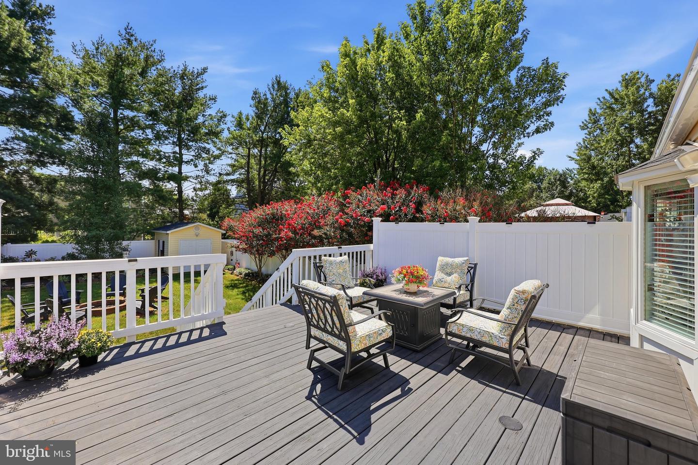 19016 Hempstone Ct Property Photo 76