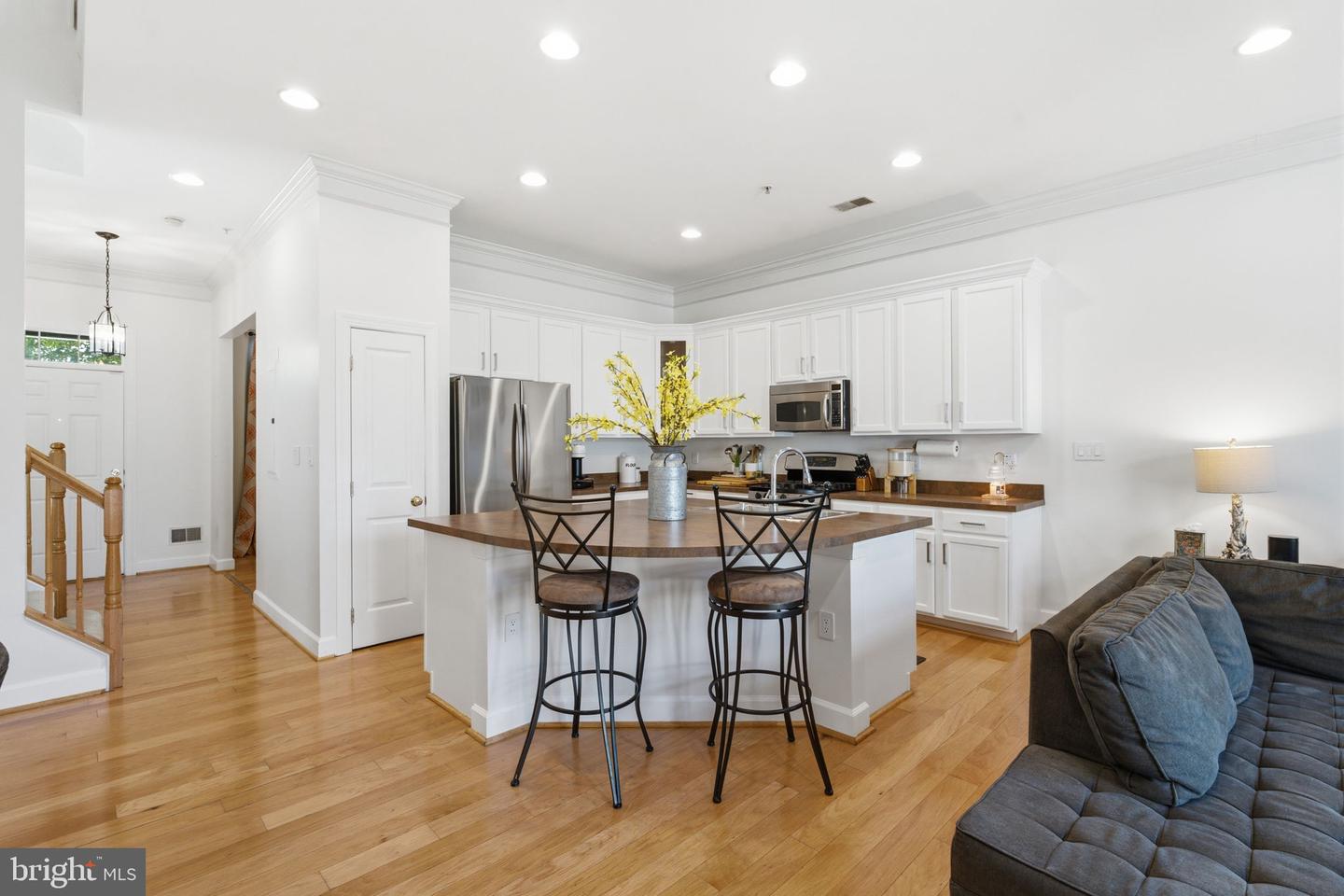 12805 Clarksburg Square Rd Property Photo 11