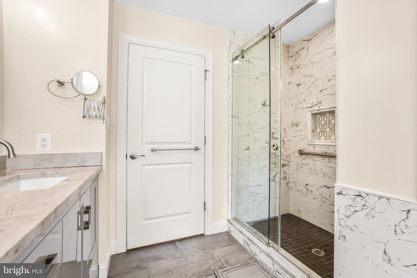 11904 Renwood Ln Property Photo 21