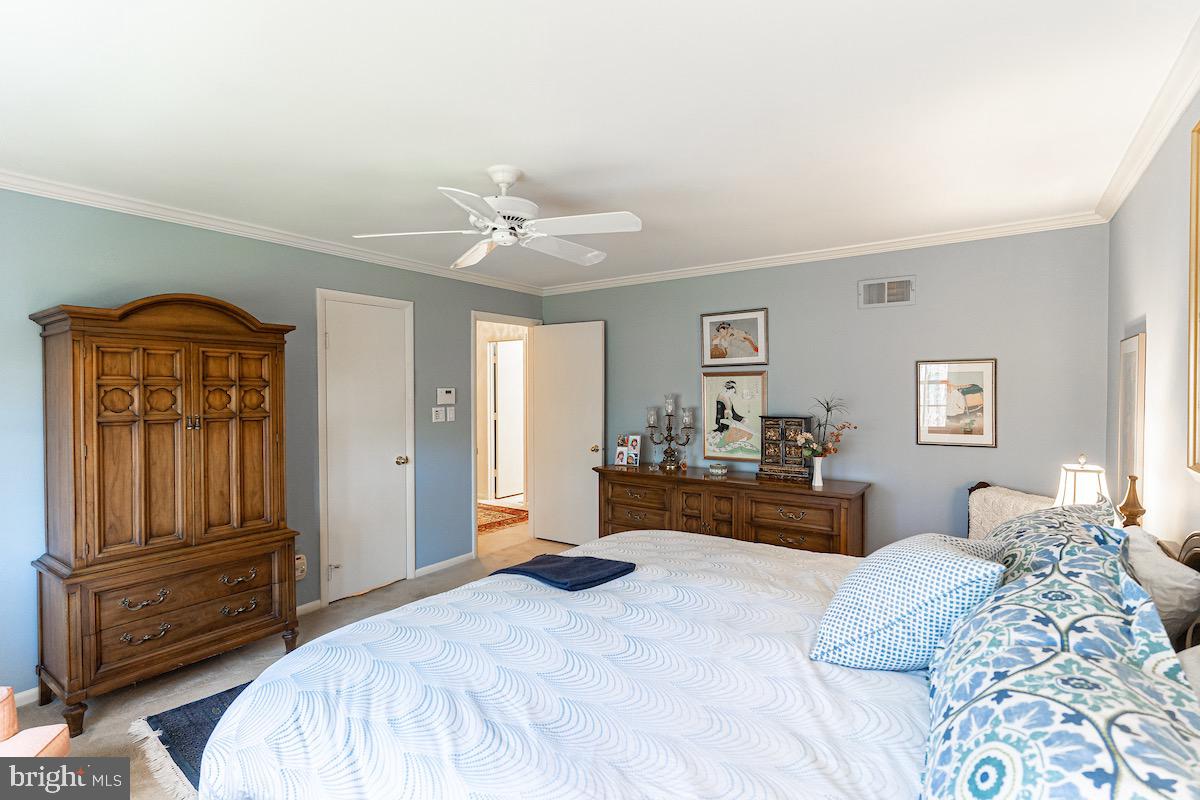 11905 Viewcrest Ter Property Photo 24