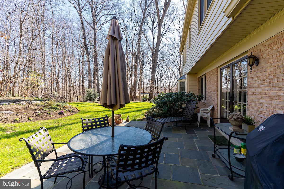 11905 Viewcrest Ter Property Photo 57